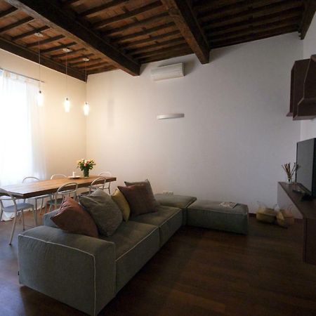Tabacchi Luxury Apartment In Lucca Historical Center Near Toll Parking Экстерьер фото