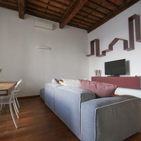 Tabacchi Luxury Apartment In Lucca Historical Center Near Toll Parking Экстерьер фото
